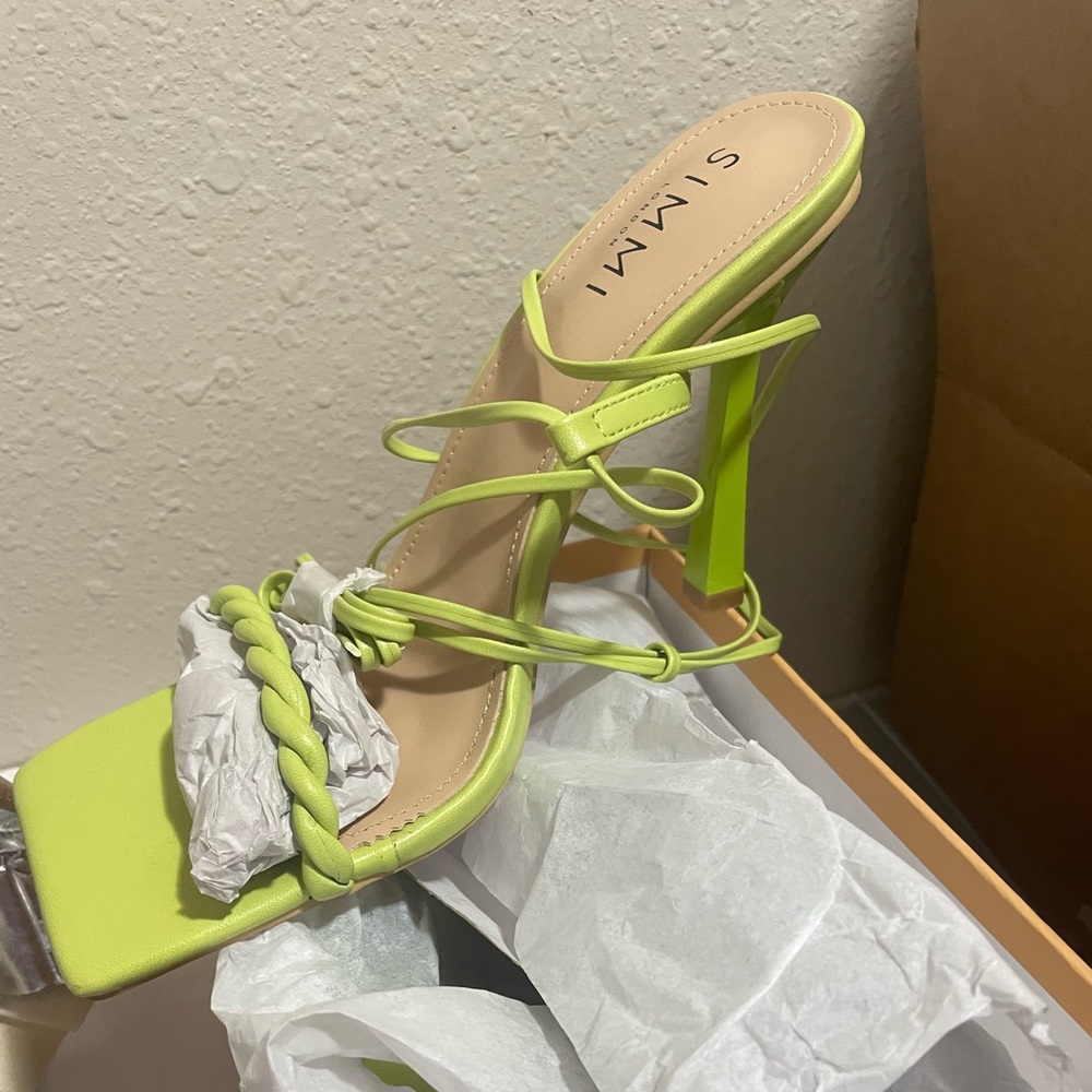 Brand new heels for sale size 7/8